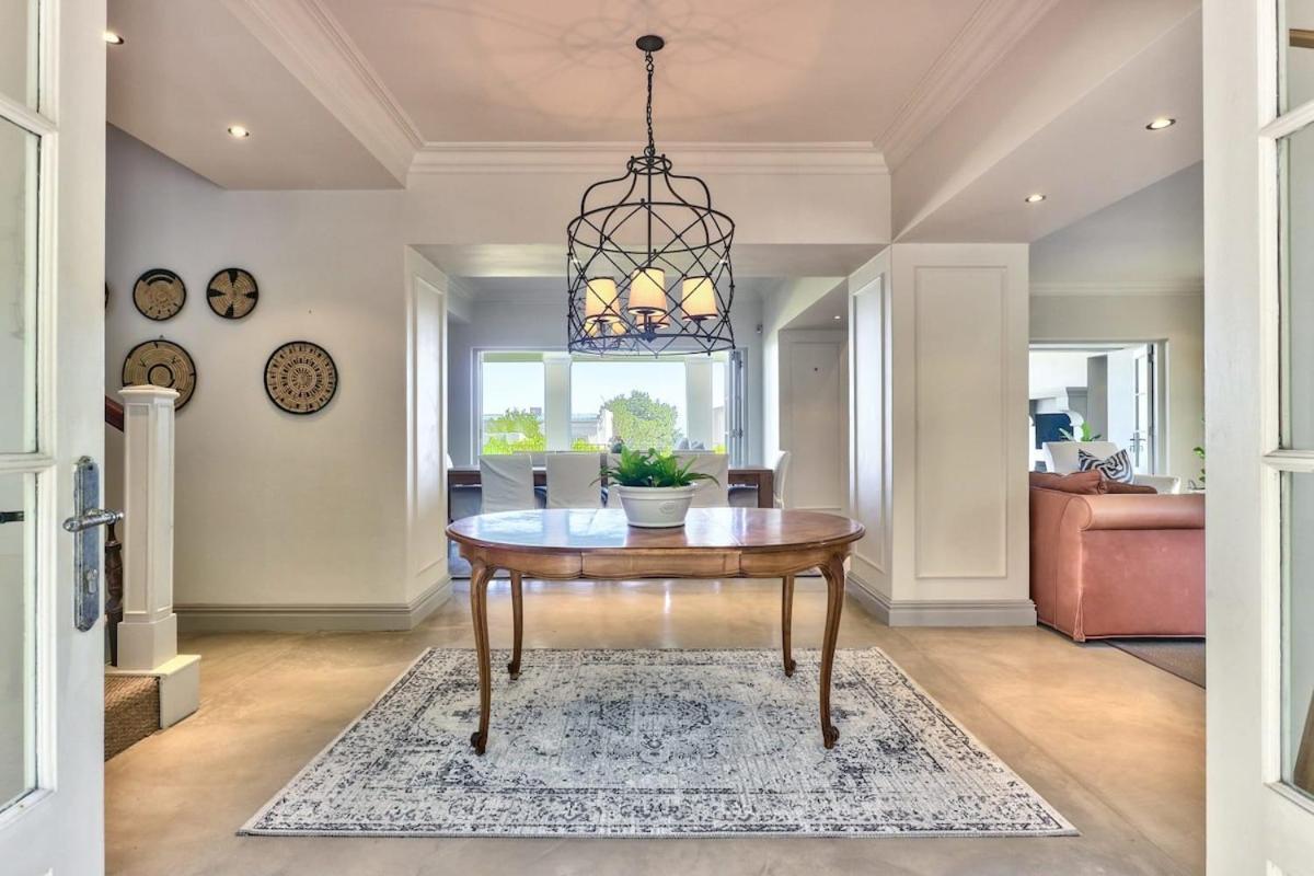 Lush Family Home In Prestigious Area Kapstadt Exterior foto